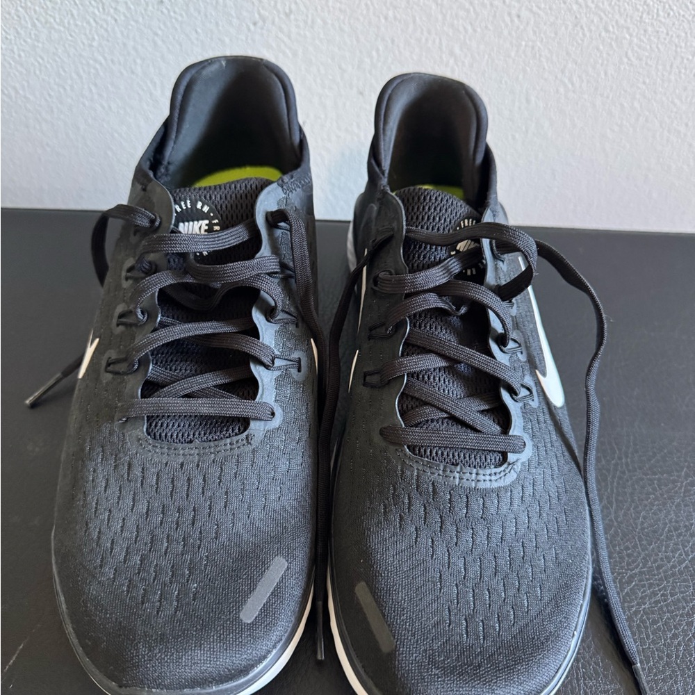 Nike Free RN 2018 Men’s Athletic Running Shoes - Picture 2 of 6